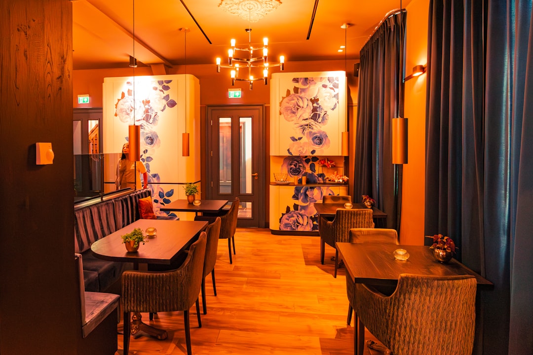 Retail & Hospitality